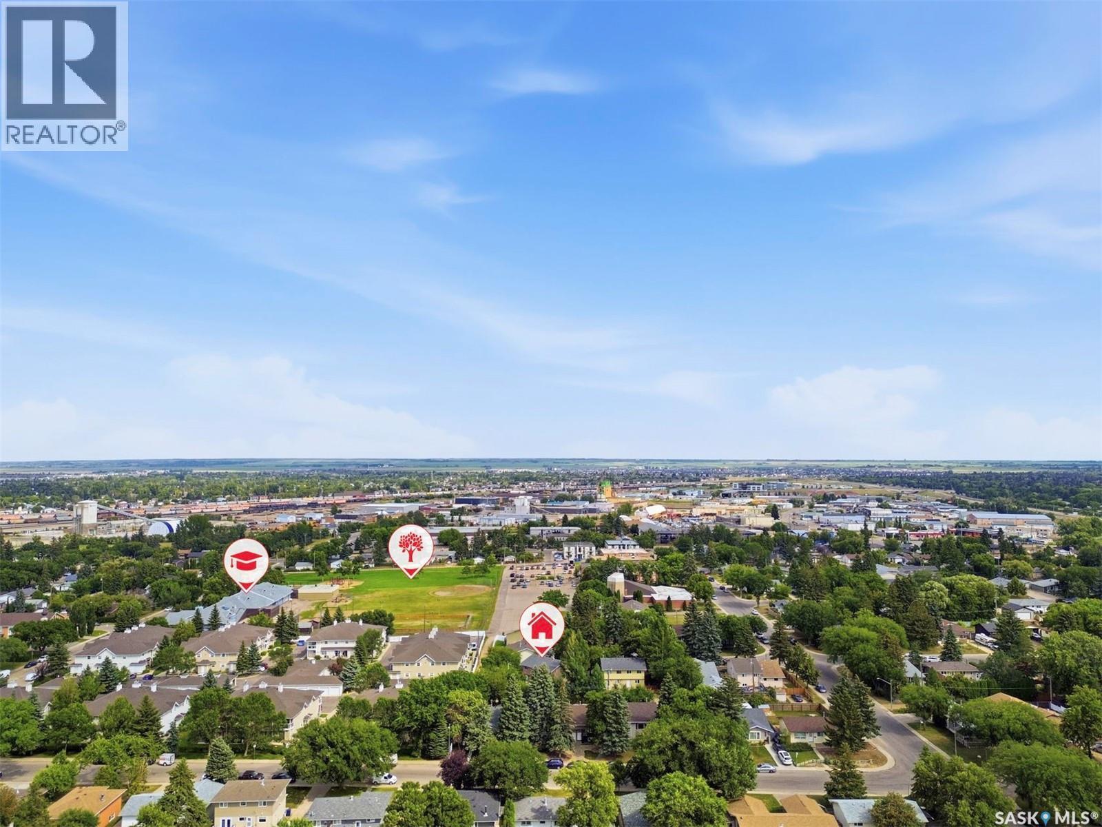 A & B 414 Gardiner Place, Saskatoon, SK - Outdoor With View