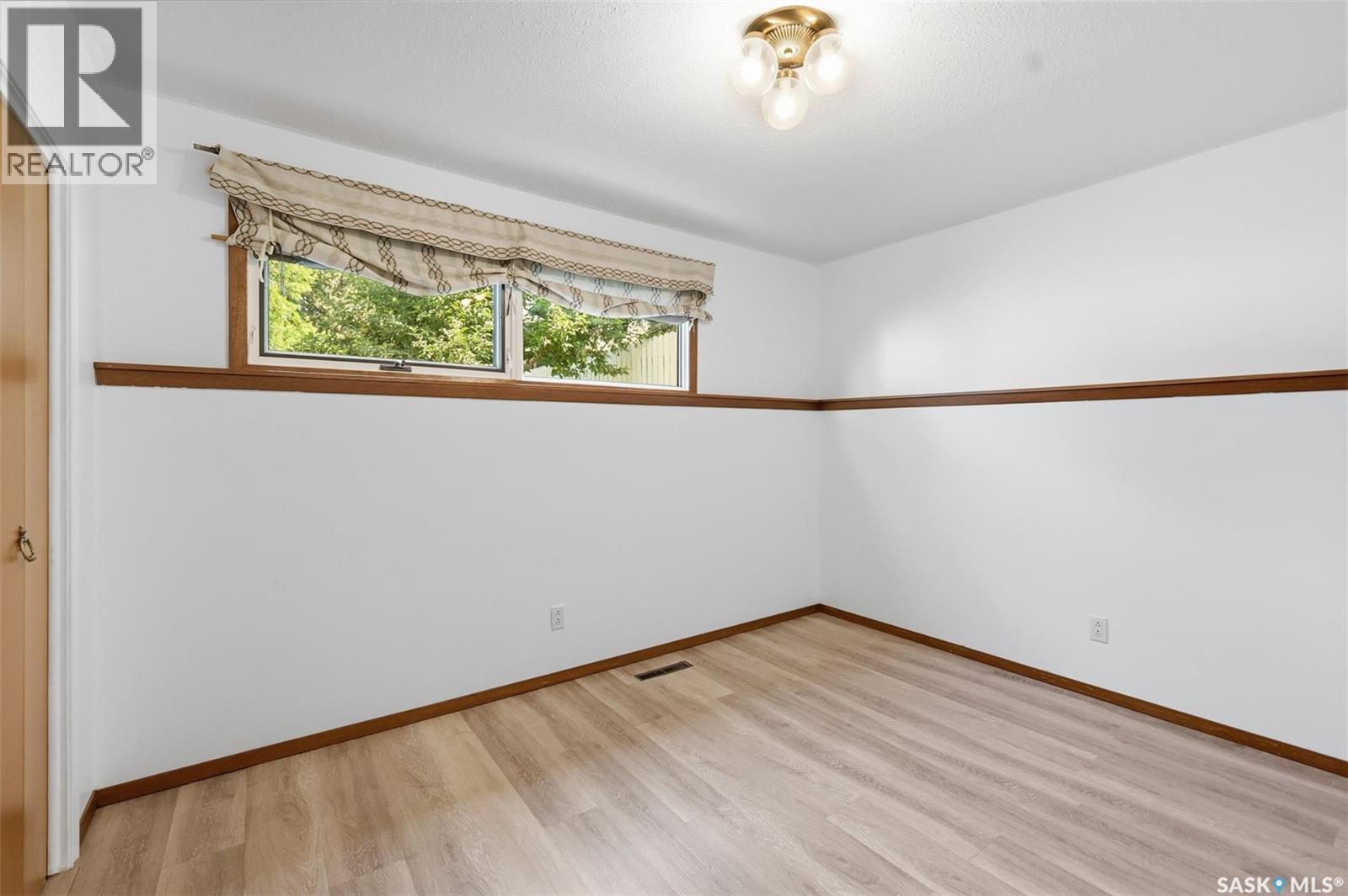 2509 Taylor Street E, Saskatoon, SK - Indoor Photo Showing Other Room