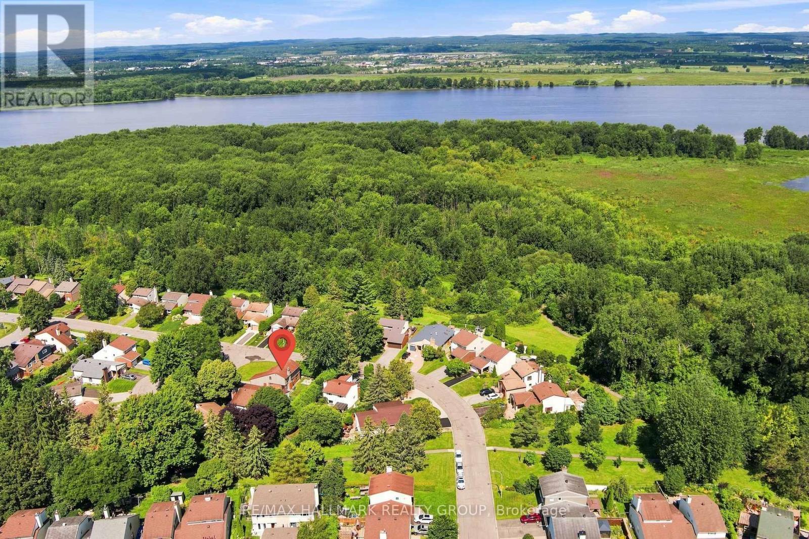 932 Beauclaire Drive, Ottawa, ON - Outdoor With View