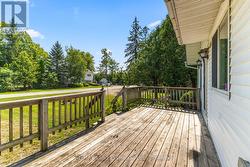 Front deck - 