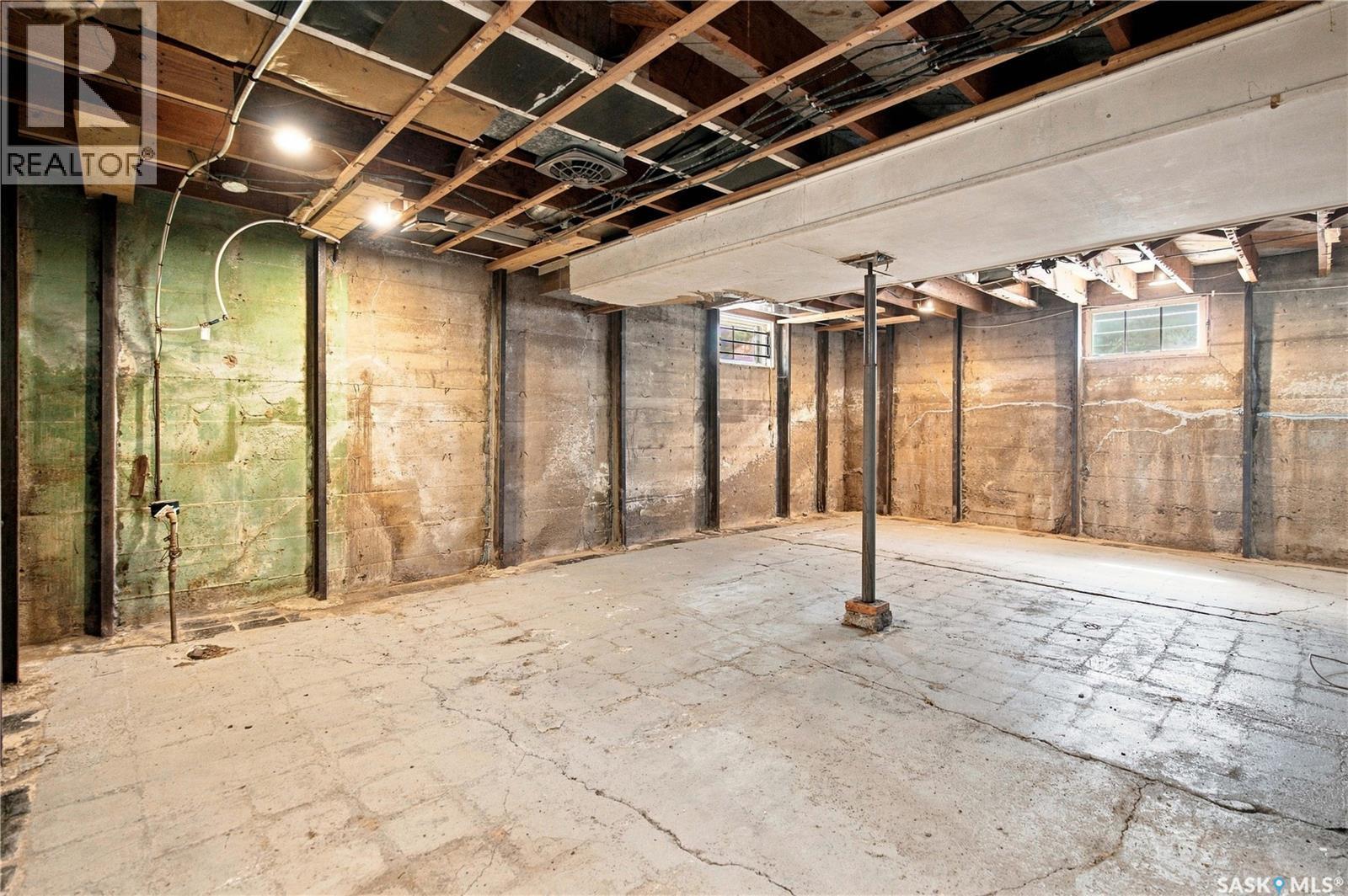 1336 Princess Street, Regina, SK - Indoor Photo Showing Basement