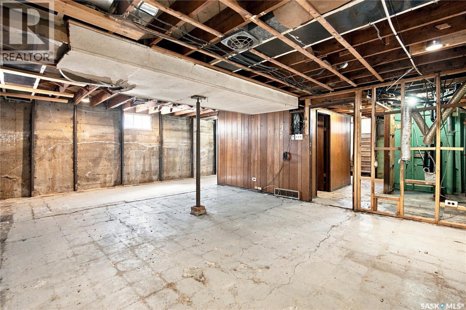 1336 Princess Street, Regina, SK - Indoor Photo Showing Basement