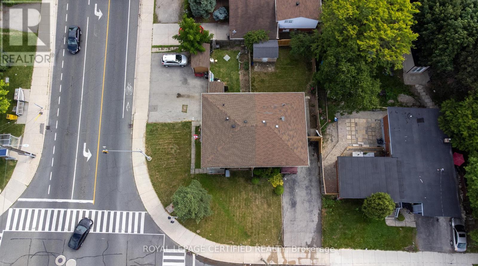111 Limeridge Road W, Hamilton, ON - Outdoor