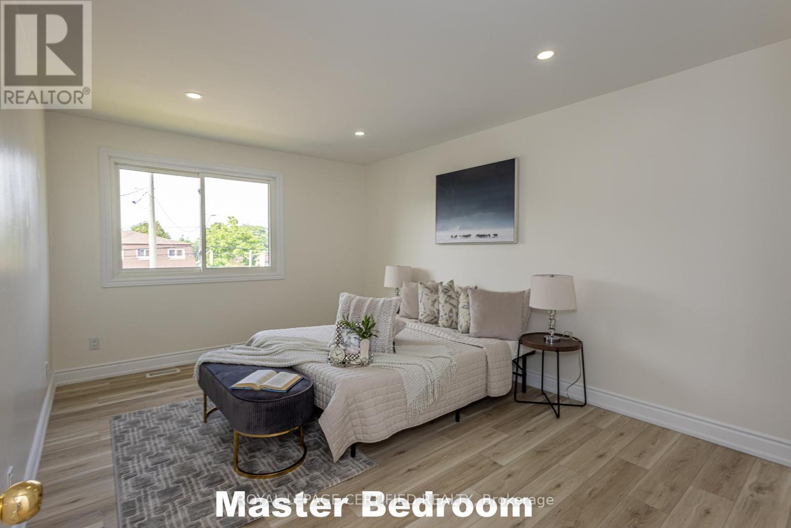 111 Limeridge Road W, Hamilton, ON - Indoor Photo Showing Other Room