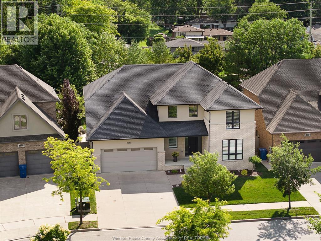 6181 Silver Maple, Lasalle, ON - Outdoor