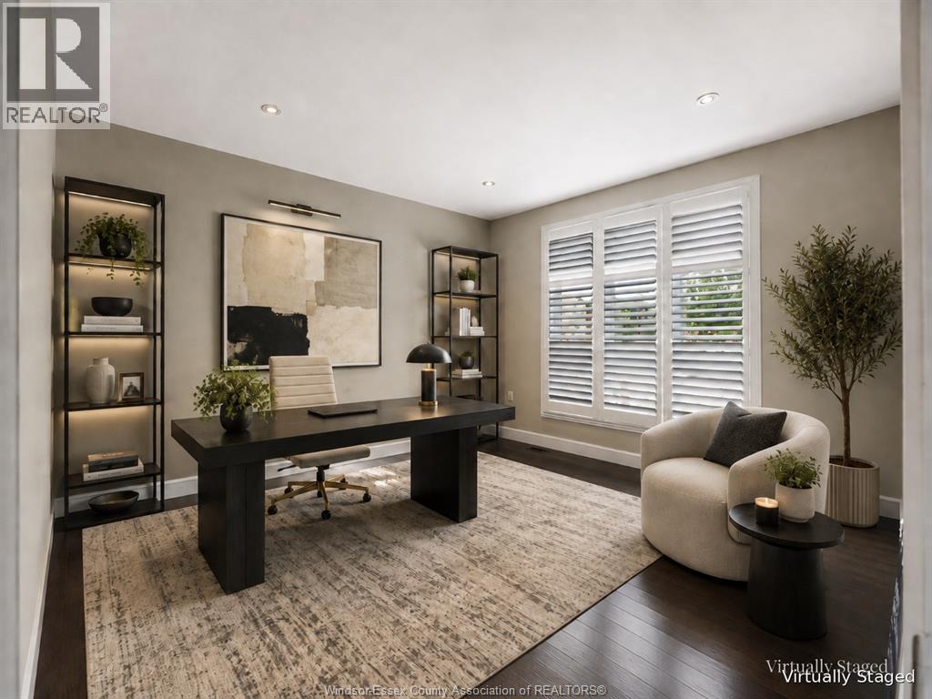 6181 Silver Maple, Lasalle, ON - Indoor