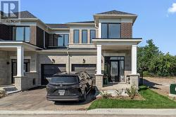 47 WATTS MEWS Kawartha Lakes, ON K9V 0T6