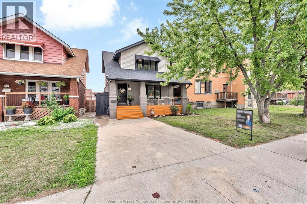 1362 Elsmere, Windsor, ON - Outdoor With Deck Patio Veranda