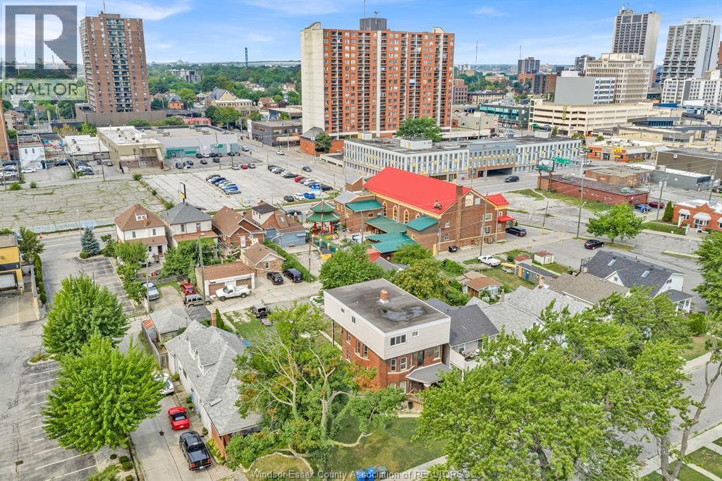751 Windsor Avenue, Windsor, ON - Outdoor With View