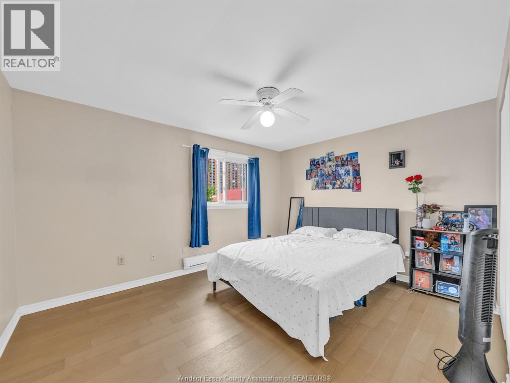 751 Windsor Avenue, Windsor, ON - Indoor Photo Showing Bedroom