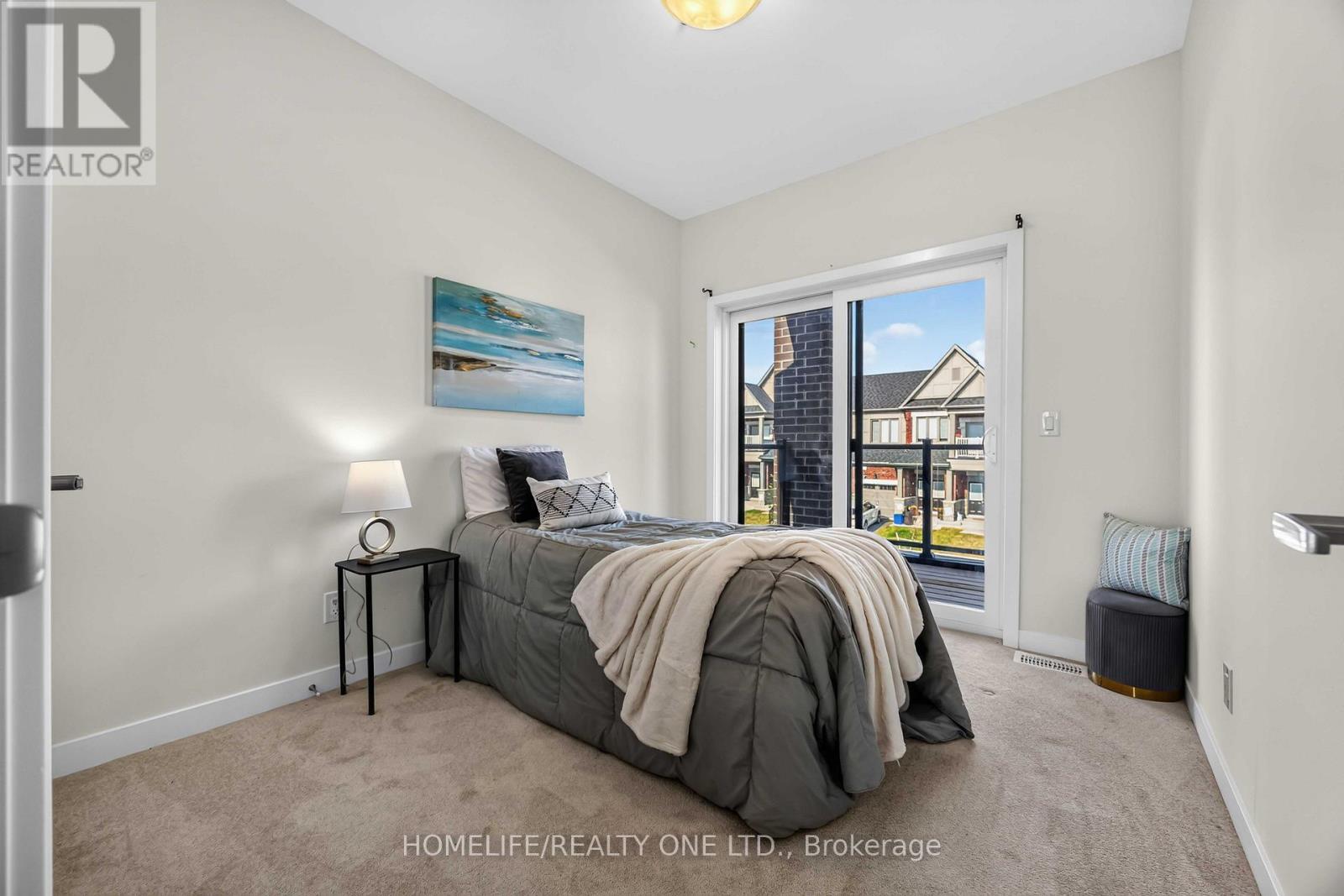 10 Harvey Bunker Crescent, Markham, ON - Indoor Photo Showing Bedroom