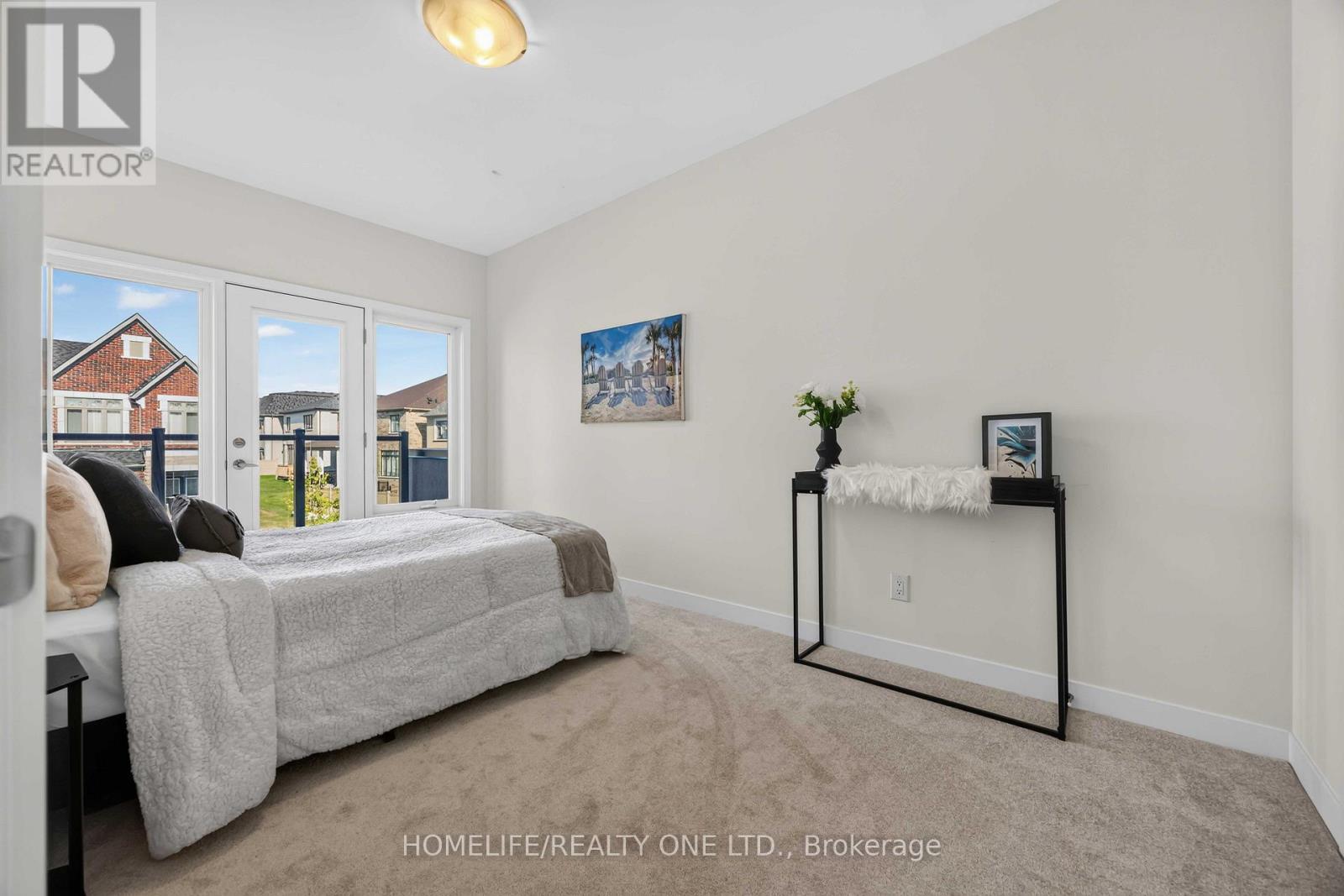 10 Harvey Bunker Crescent, Markham, ON - Indoor Photo Showing Bedroom