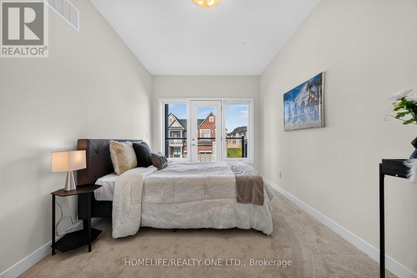 10 Harvey Bunker Crescent, Markham, ON - Indoor Photo Showing Bedroom