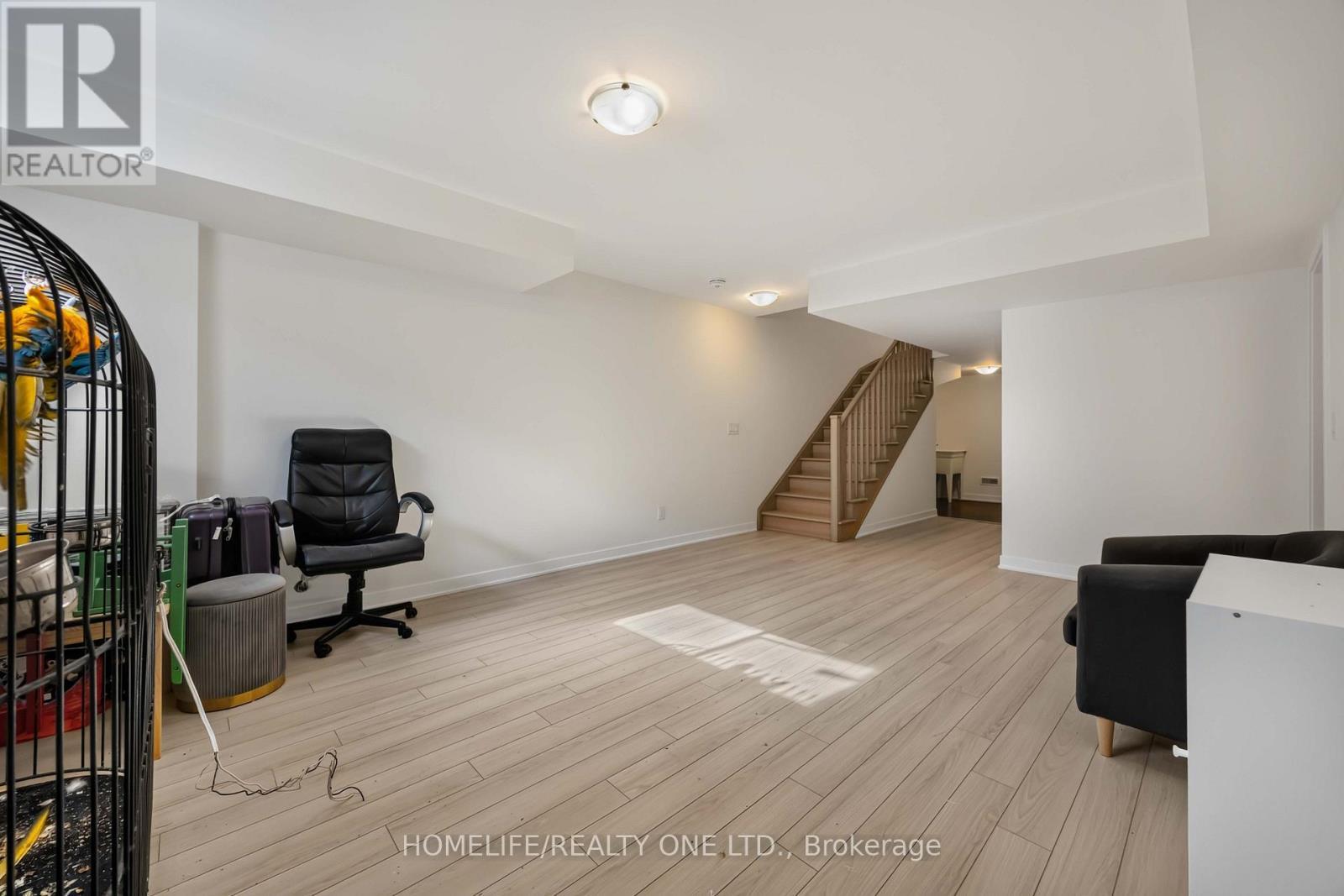 10 Harvey Bunker Crescent, Markham, ON - Indoor Photo Showing Other Room