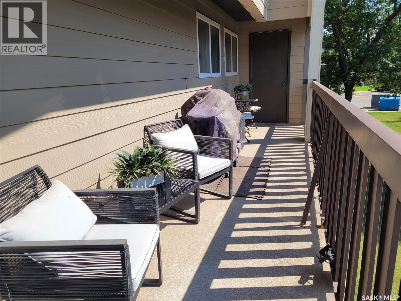 320 510 Prairie Avenue, Saskatoon, SK - Outdoor With Balcony With Exterior