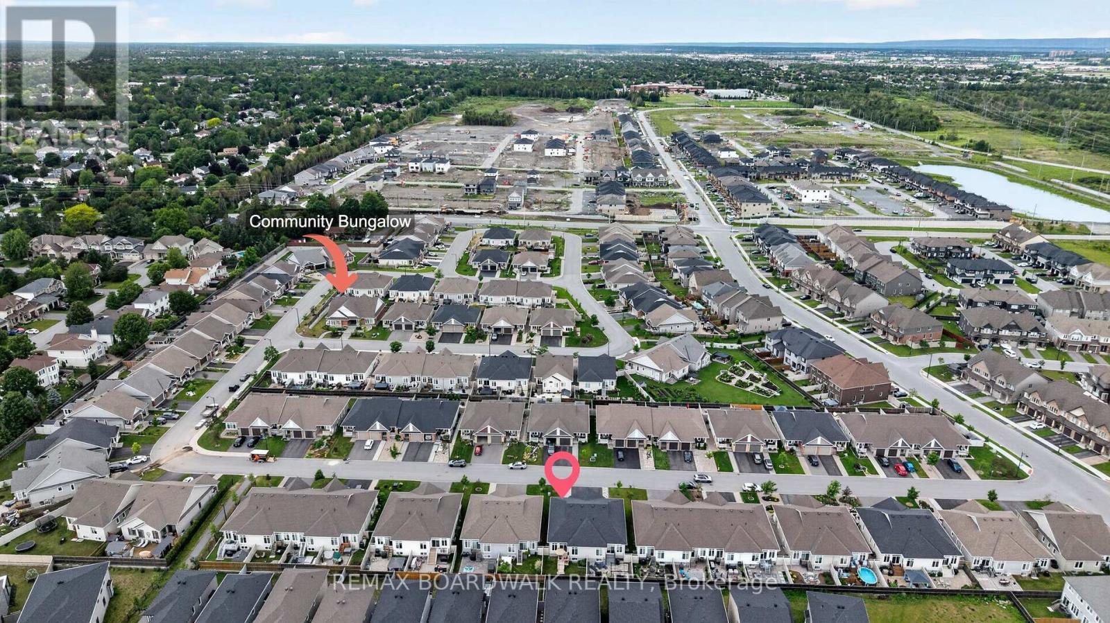 Down the street from the Community Bungalow - 224 Maygrass Way, Ottawa, ON - Outdoor With View