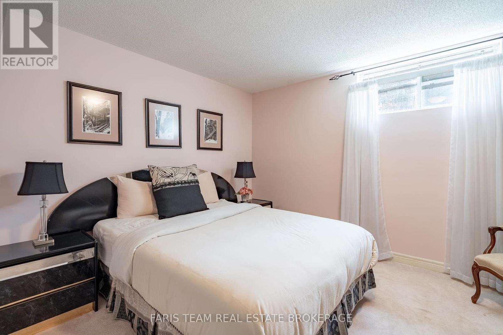 157 Emms Drive, Barrie, ON - Indoor Photo Showing Bedroom