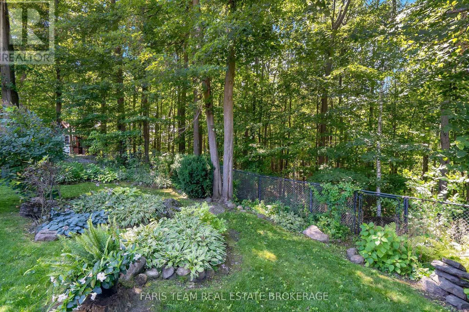 157 Emms Drive, Barrie, ON - Outdoor