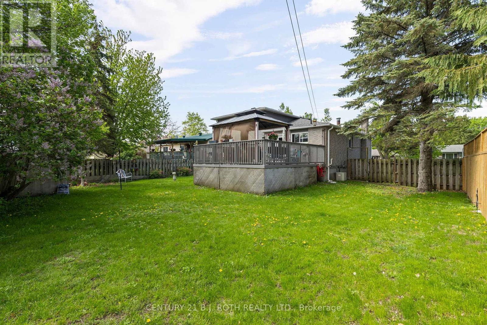 10 Andrea Crescent, Orillia, ON - Outdoor With Backyard