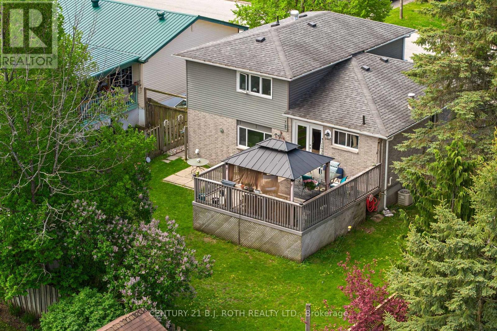 10 Andrea Crescent, Orillia, ON - Outdoor With Deck Patio Veranda With Exterior
