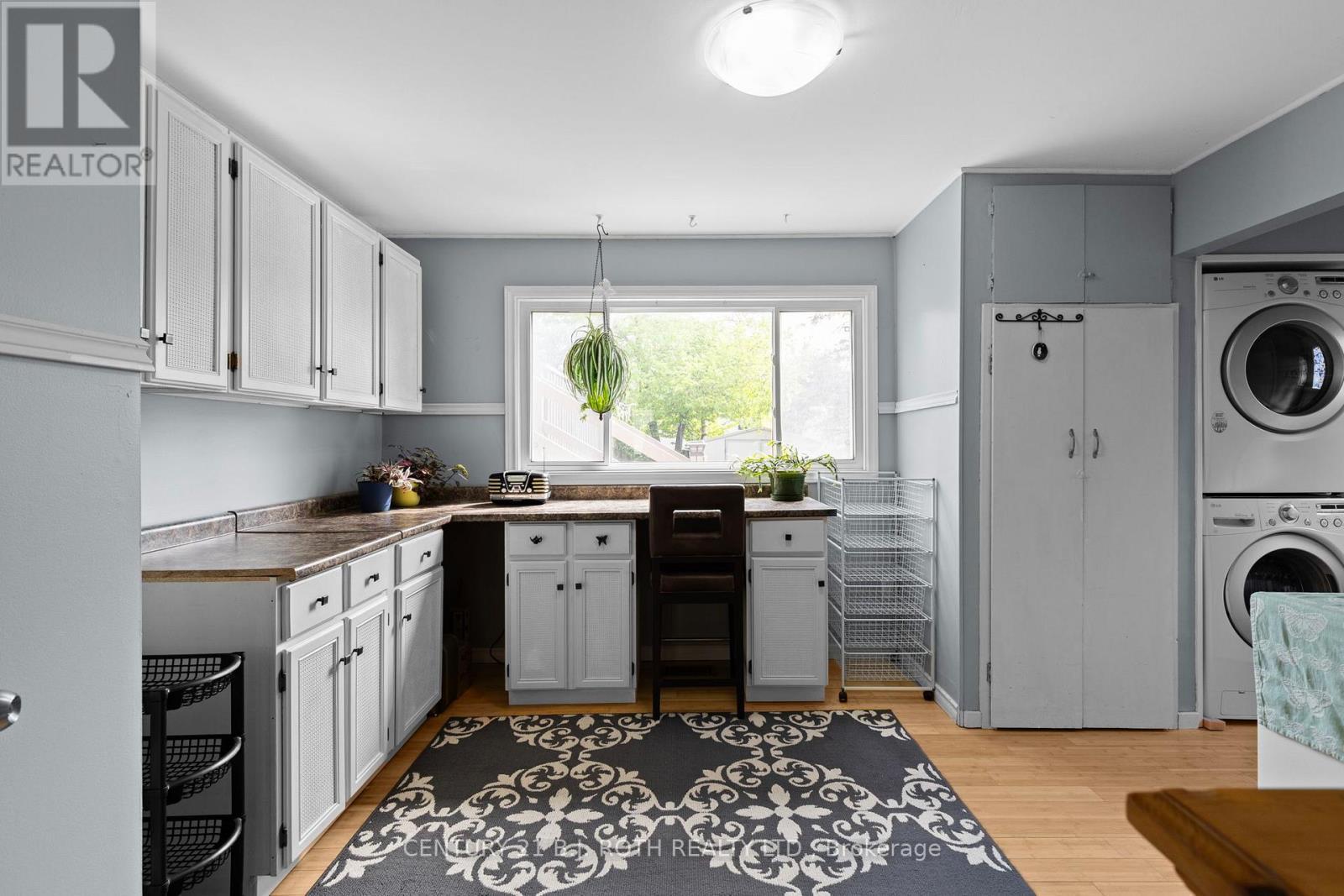 10 Andrea Crescent, Orillia, ON - Indoor Photo Showing Laundry Room