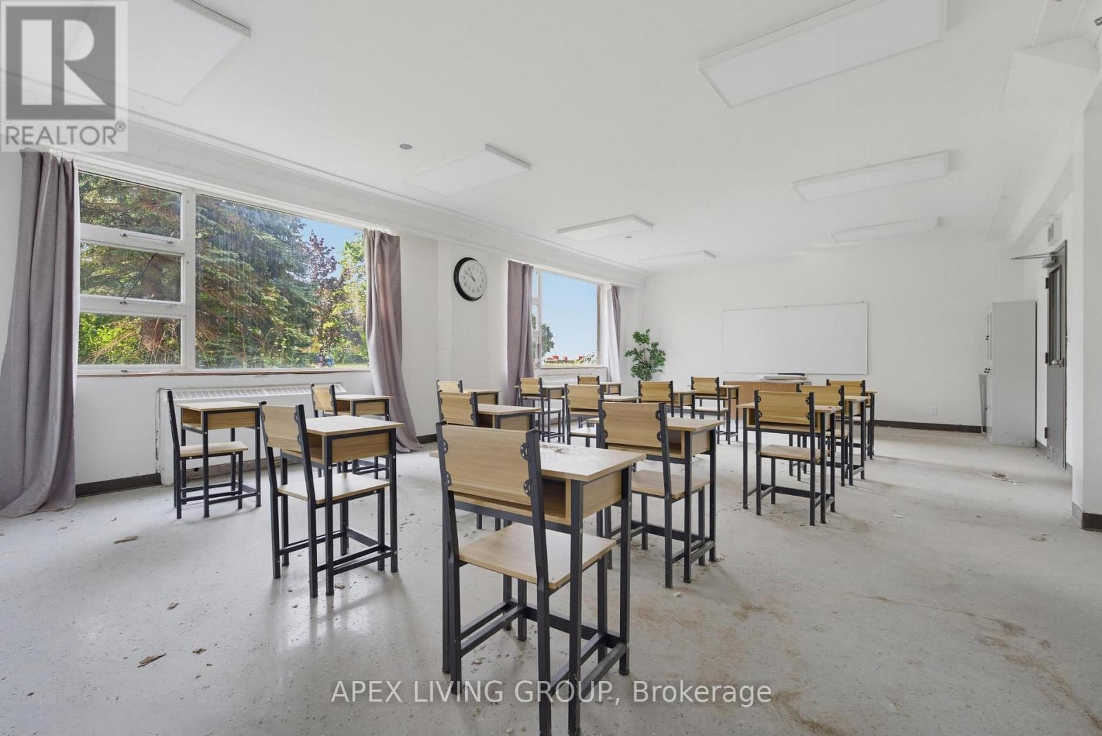 424 Quebec Avenue, South Huron, ON