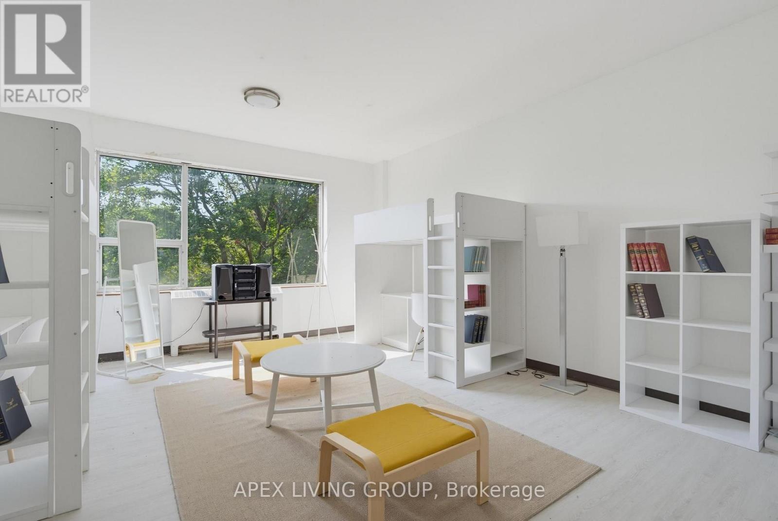 424 Quebec Avenue, South Huron, ON