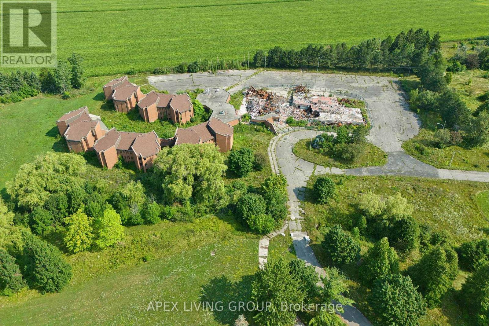 424 Quebec Avenue, South Huron, ON