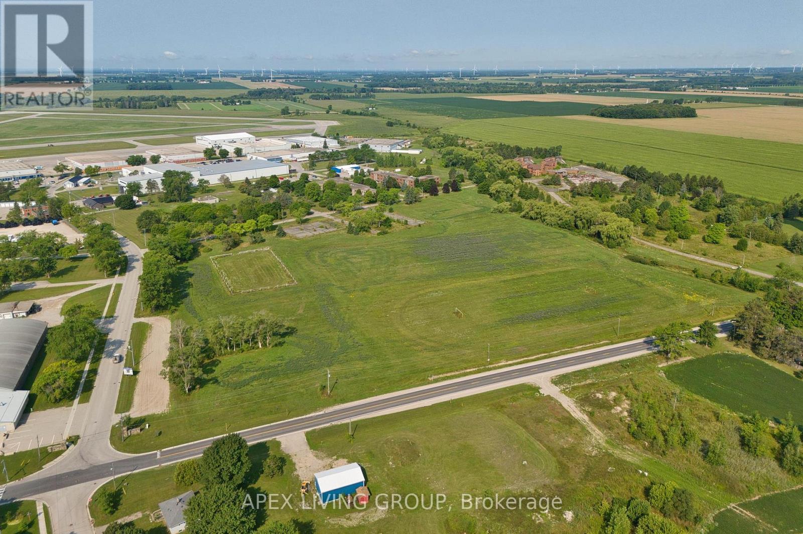 424 Quebec Avenue, South Huron, ON