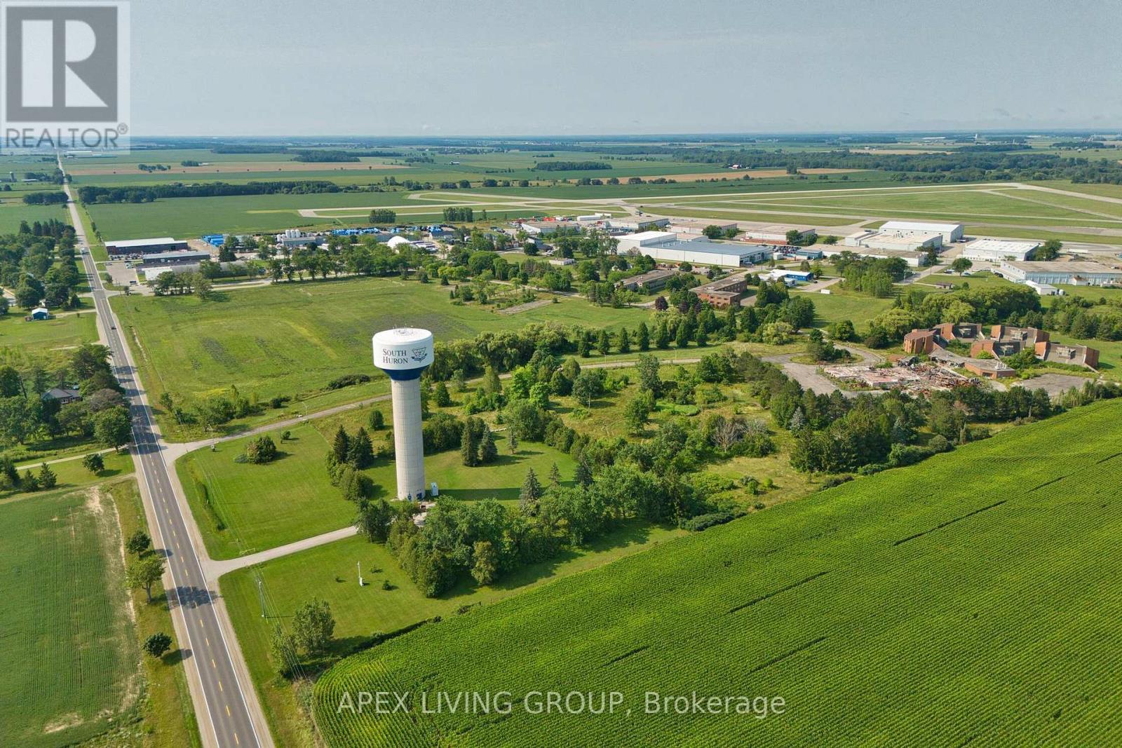 424 Quebec Avenue, South Huron, ON