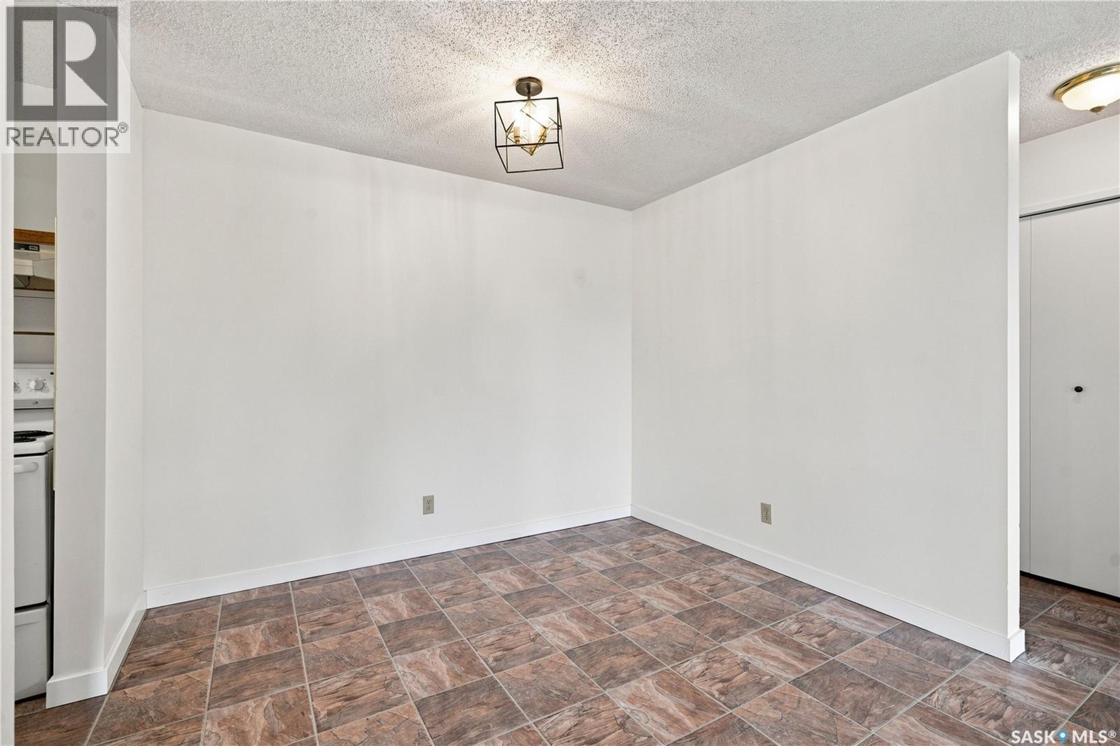 302 345 Kingsmere Boulevard, Saskatoon, SK - Indoor Photo Showing Other Room