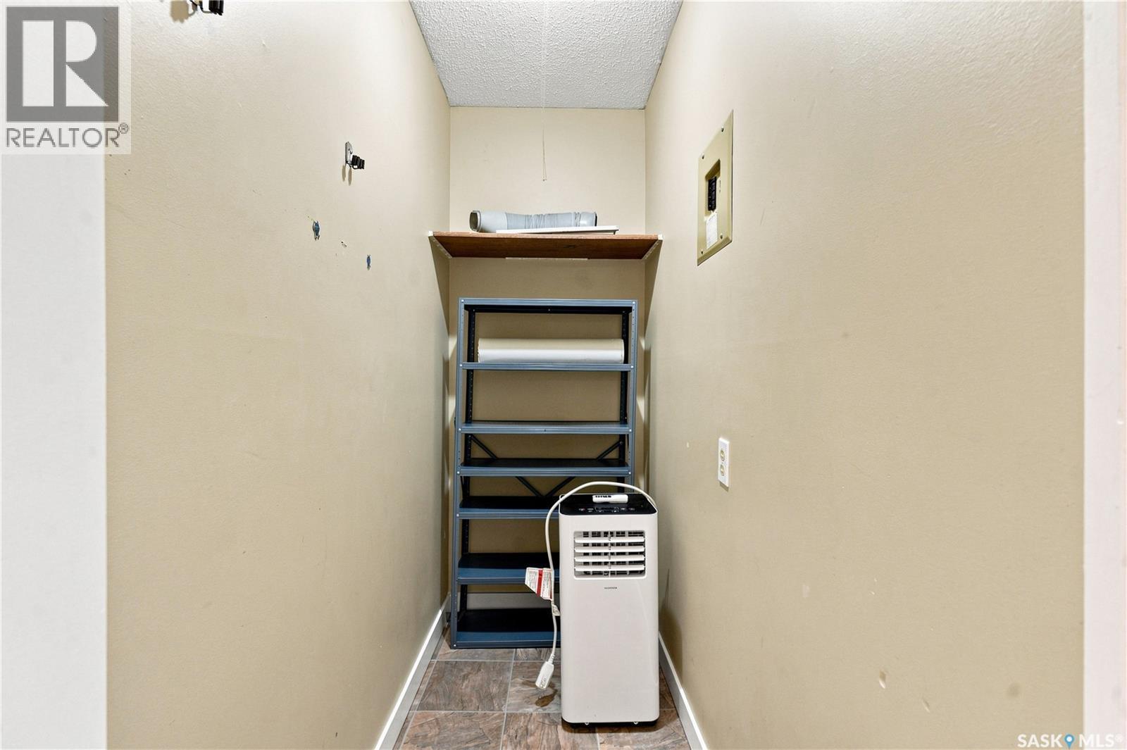 302 345 Kingsmere Boulevard, Saskatoon, SK - Indoor