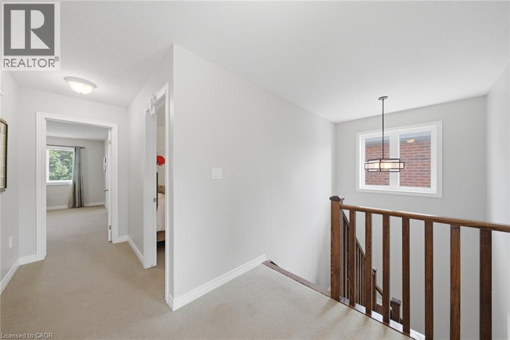 401 Valridge Drive, Ancaster, ON - Indoor Photo Showing Other Room