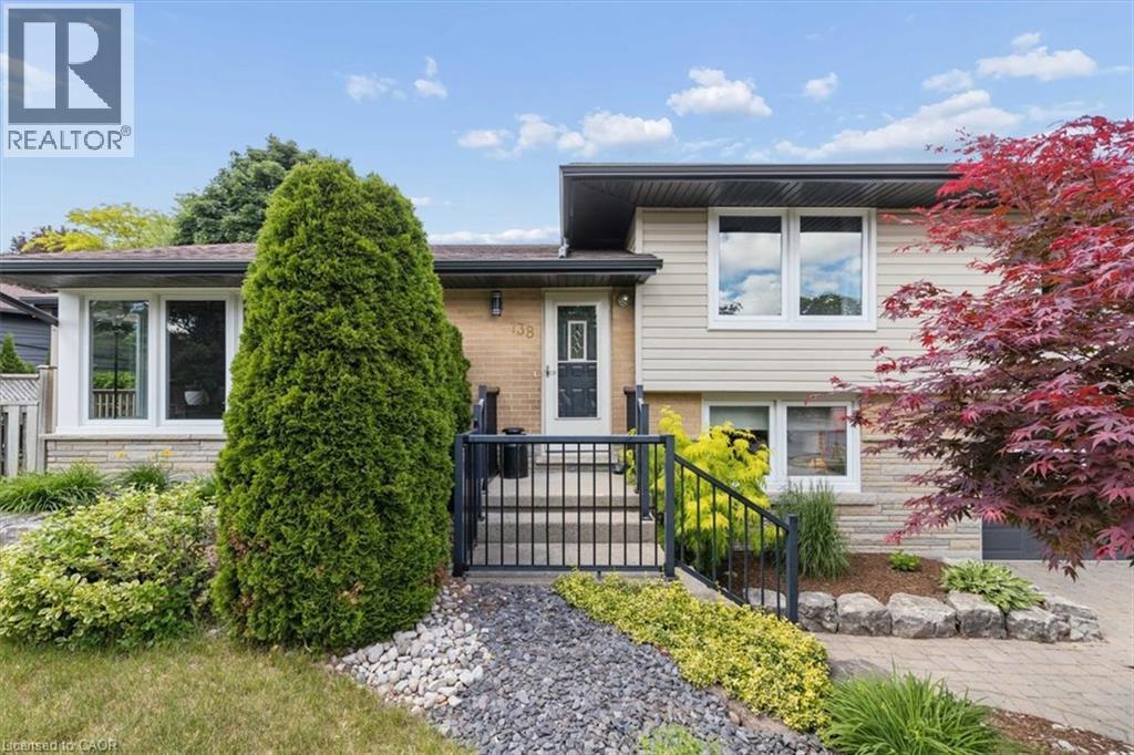 Sidesplit with landscaping - 138 Blueridge Avenue, Kitchener, ON