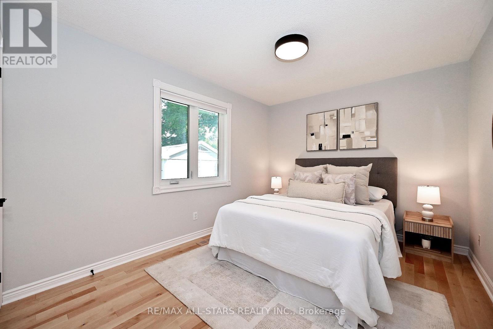 34 Captain Armstrong Lane, Markham, ON - Indoor Photo Showing Bedroom
