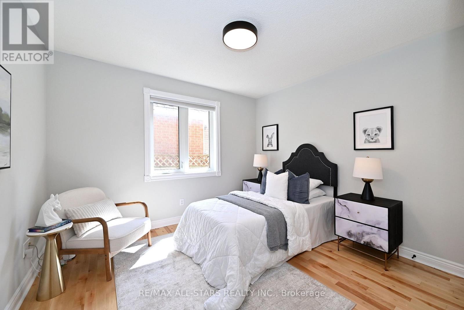 34 Captain Armstrong Lane, Markham, ON - Indoor Photo Showing Bedroom