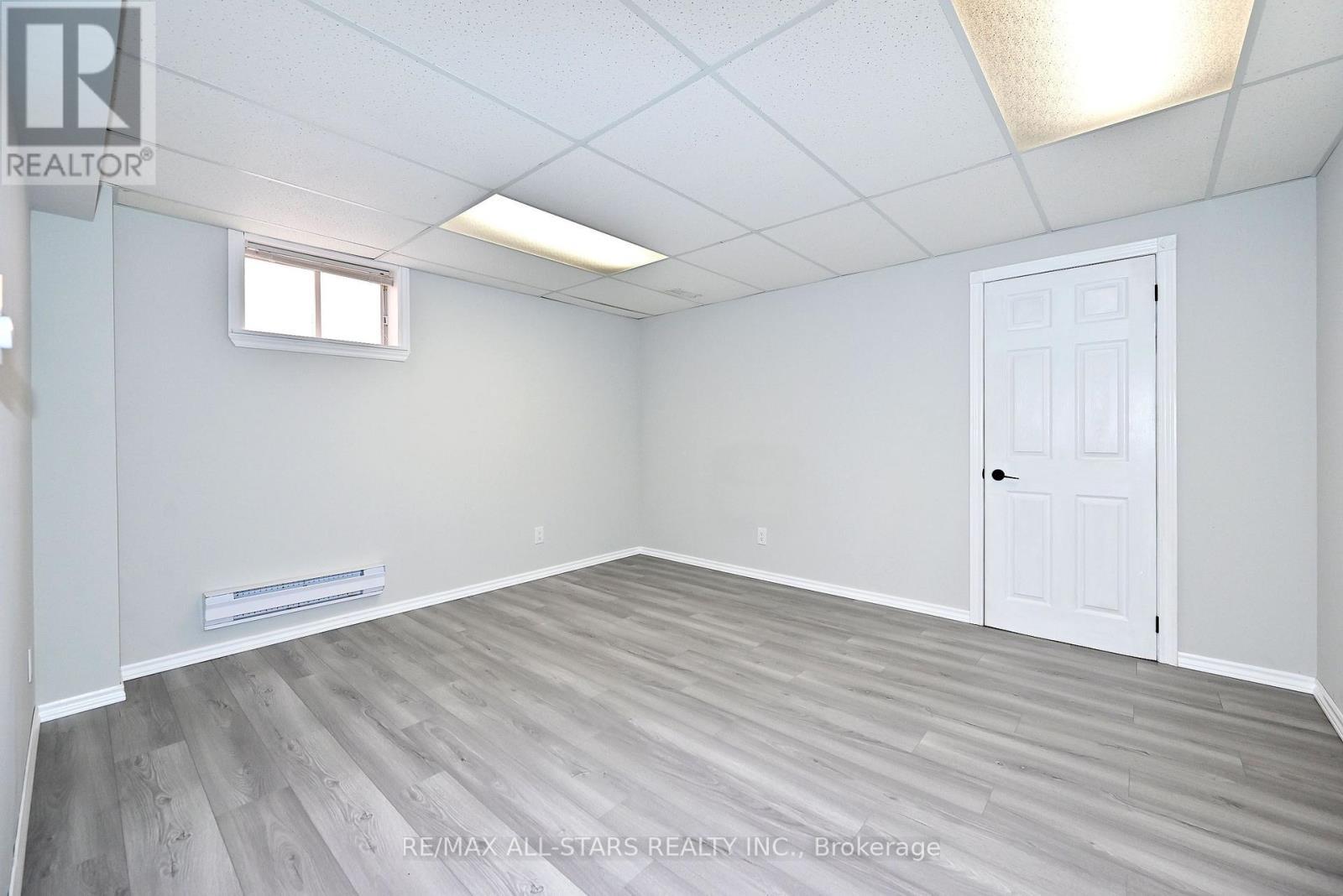 34 Captain Armstrong Lane, Markham, ON - Indoor Photo Showing Other Room