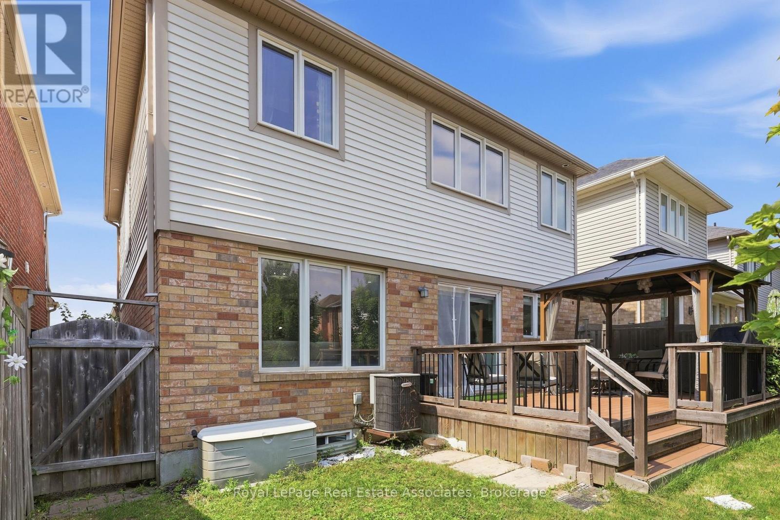 392 Tonelli Lane, Milton, ON - Outdoor With Deck Patio Veranda With Exterior