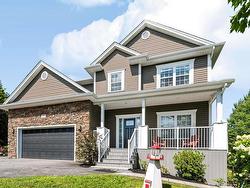 27 Bree Lane Hammonds Plains, NS B4B 0K3