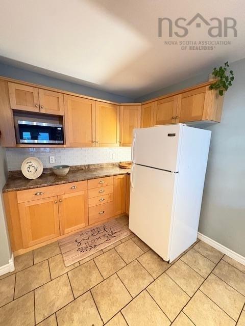488 Glen Allan Drive, Bridgewater, NS - Indoor Photo Showing Kitchen