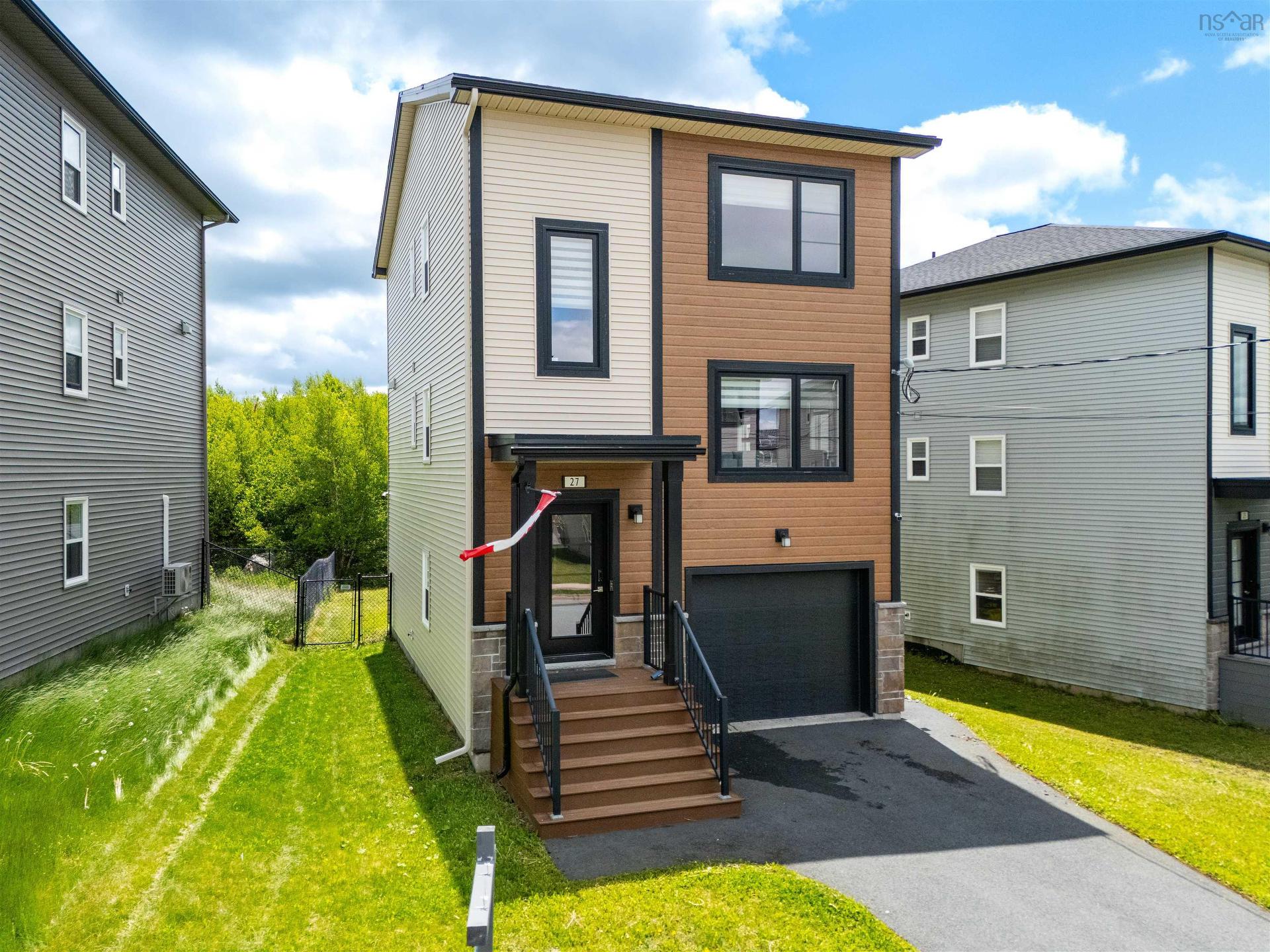 27 Onyx Crescent, Halifax, NS - Outdoor
