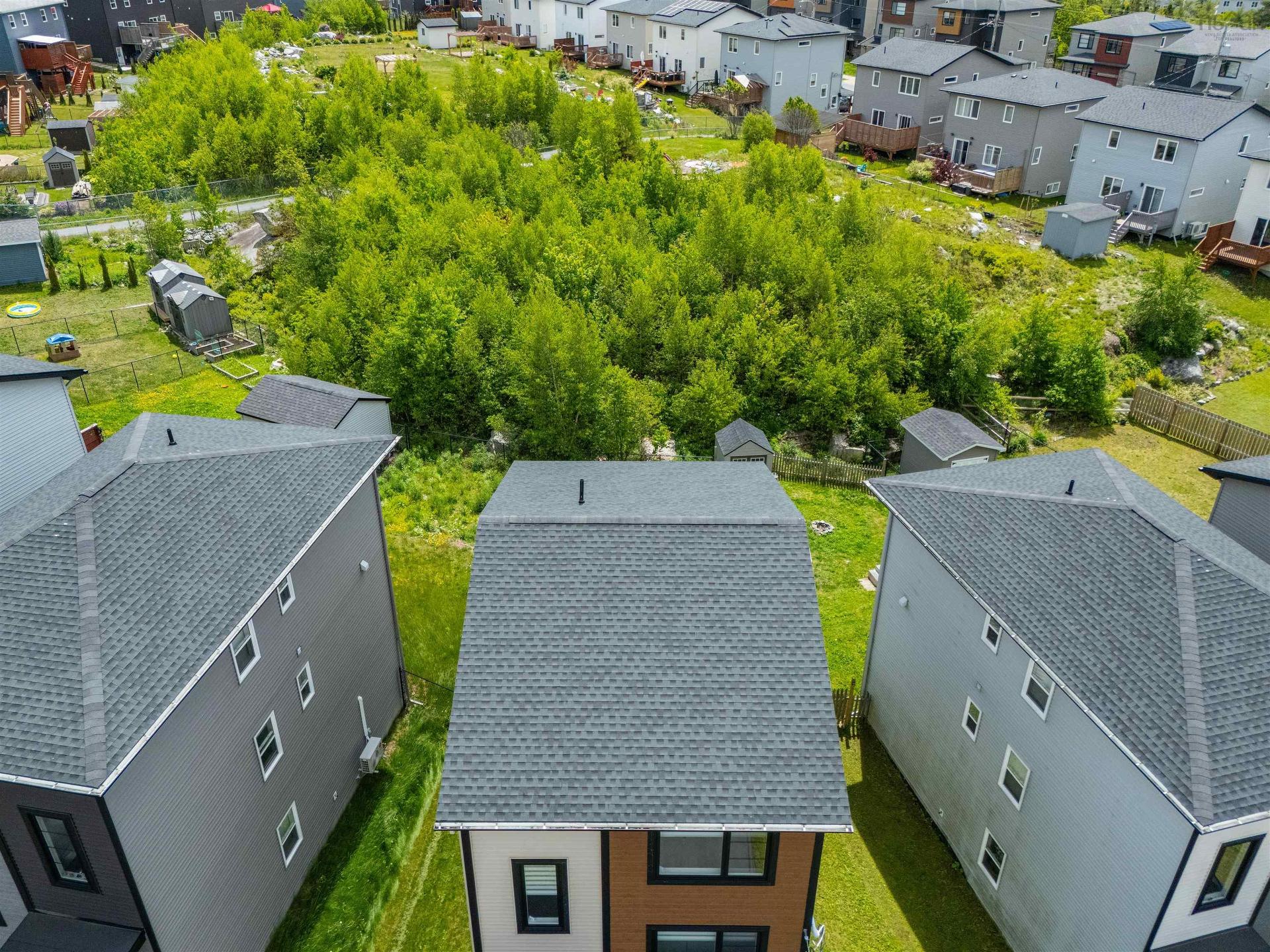 27 Onyx Crescent, Halifax, NS - Outdoor