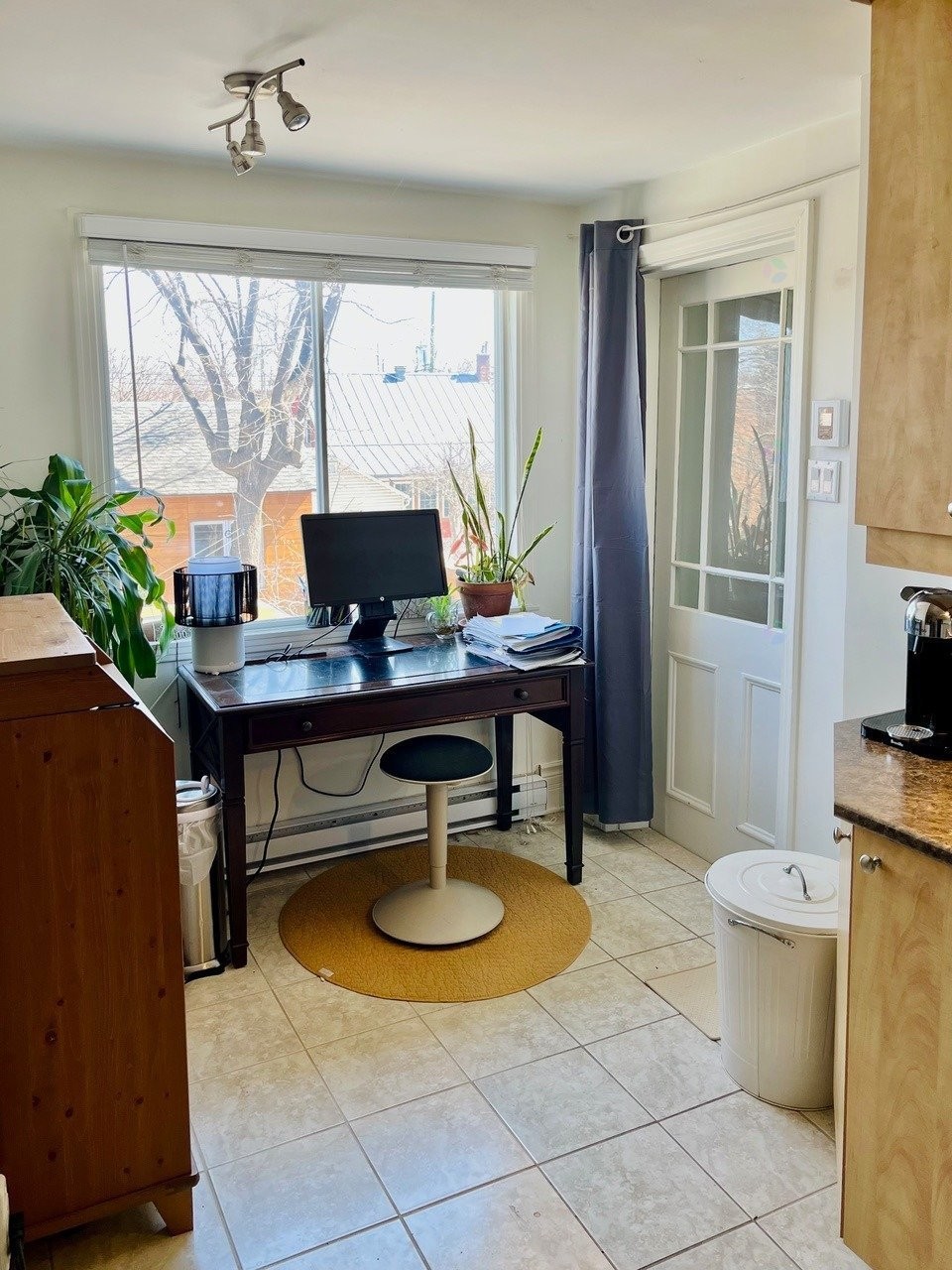 Bureau - 3 Av. Stirling, Montréal (Lasalle), QC - Indoor Photo Showing Office