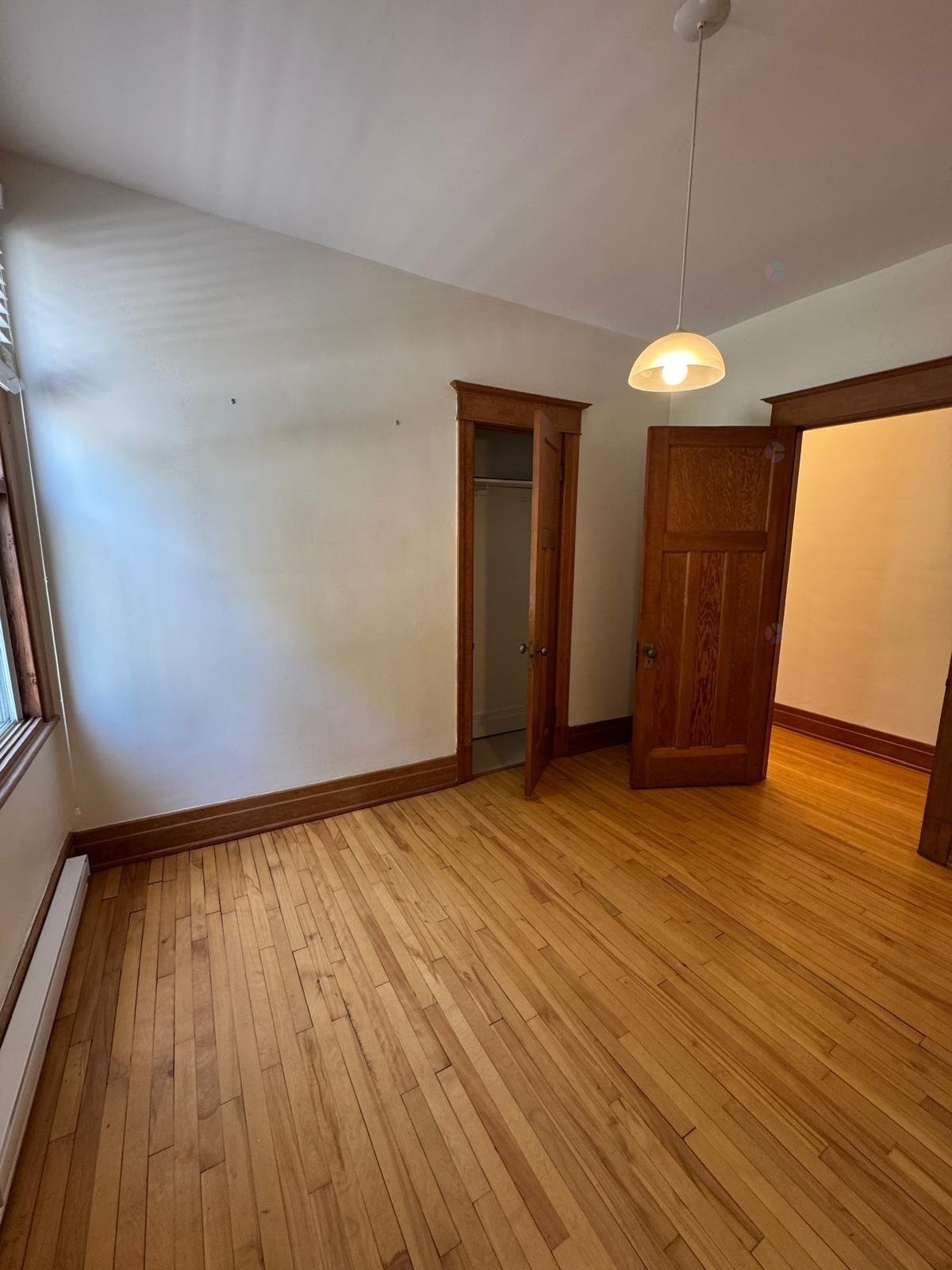 Chambre à coucher - 3 Av. Stirling, Montréal (Lasalle), QC - Indoor Photo Showing Other Room