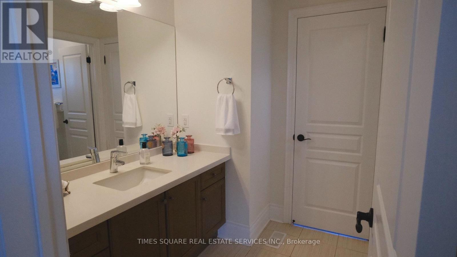 39 Gillings Street, Markham, ON - Indoor Photo Showing Bathroom