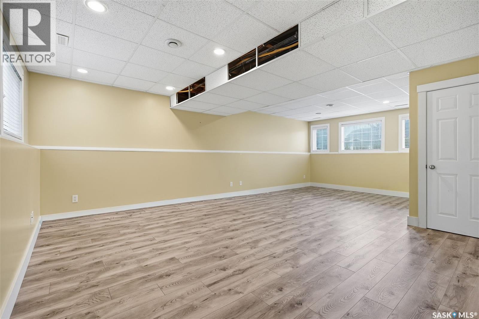 512 Ens Lane, Warman, SK - Indoor Photo Showing Other Room