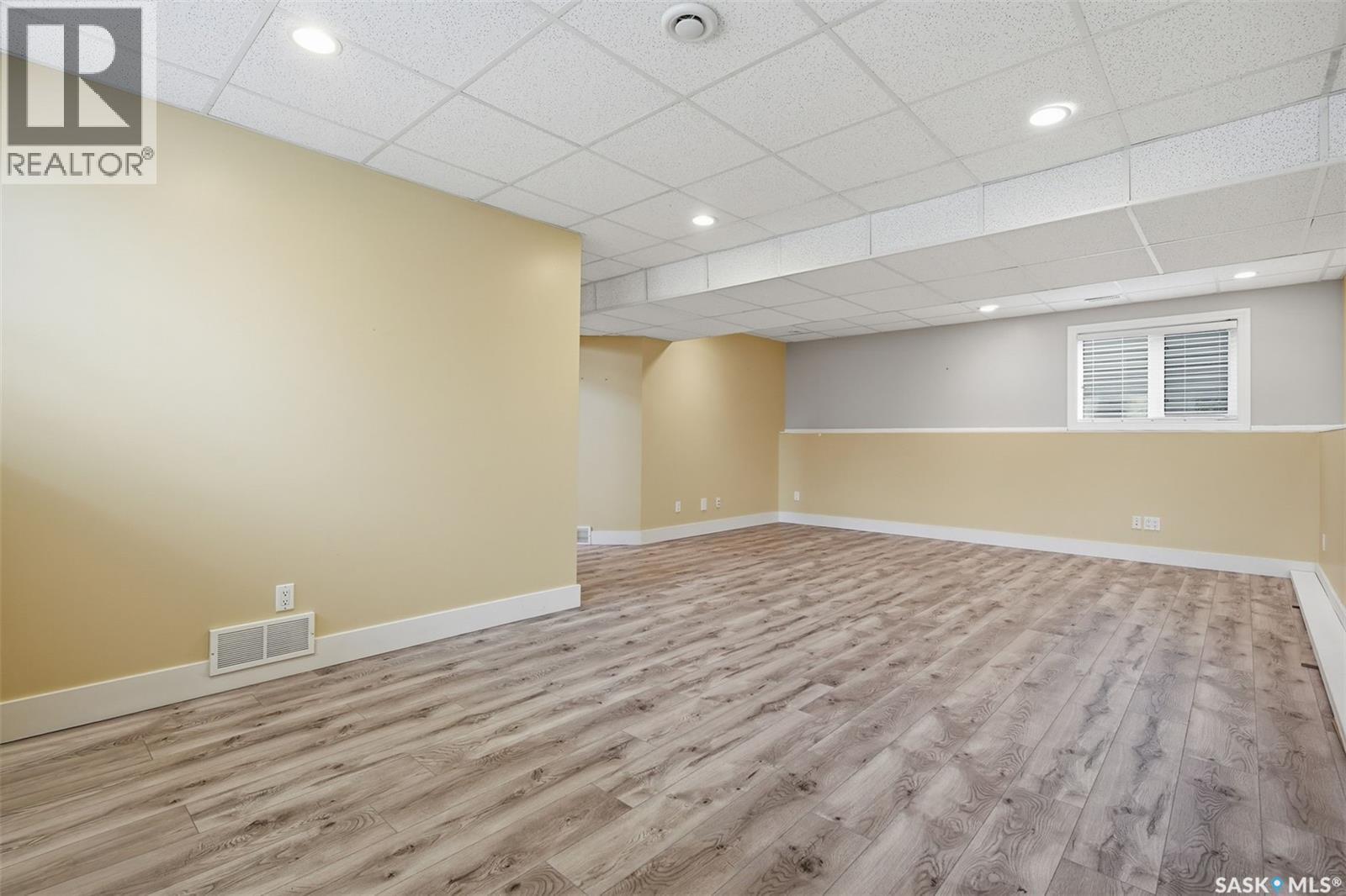 512 Ens Lane, Warman, SK - Indoor
