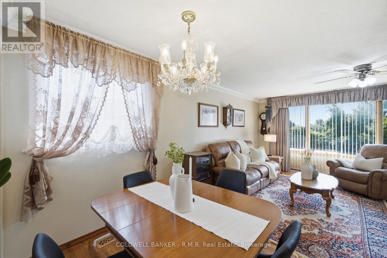 3 Coleman Crescent, Scugog, ON - Indoor Photo Showing Living Room
