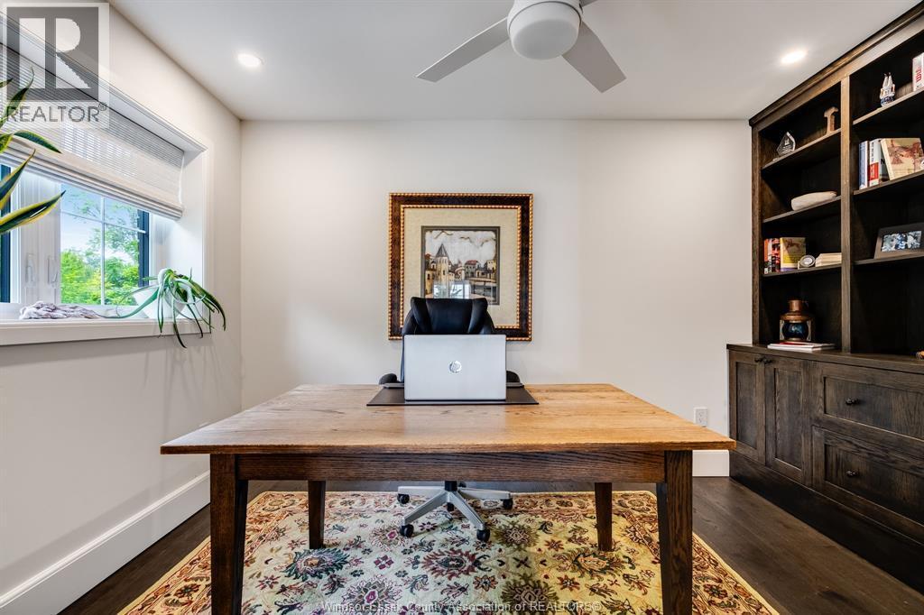 24 Bayshore, Leamington, ON - Indoor Photo Showing Office