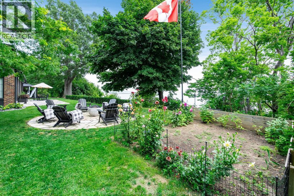 24 Bayshore, Leamington, ON - Outdoor